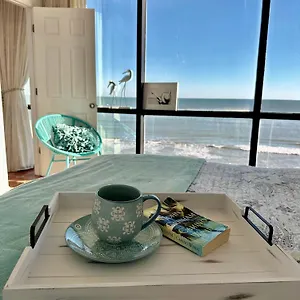  Apartment Beautiful Oceanfront Two Bedroom